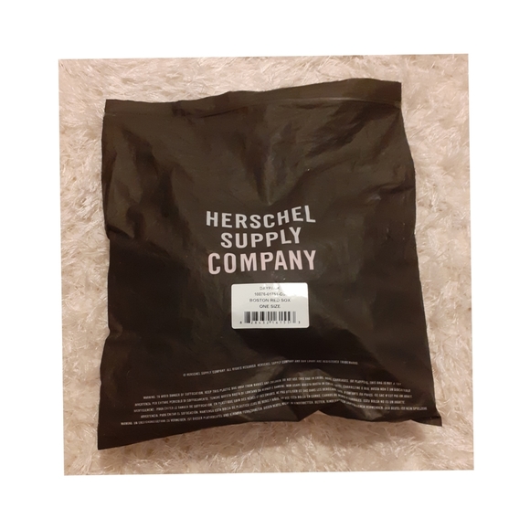 ❣NWT HERSCHEL SUPPLY CO BAG - Picture 14 of 16